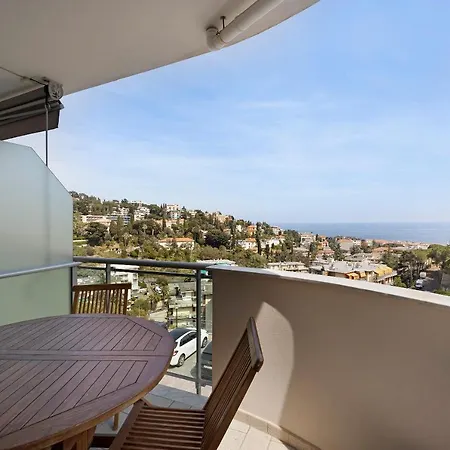 Modus Vivendi 205 Apartment